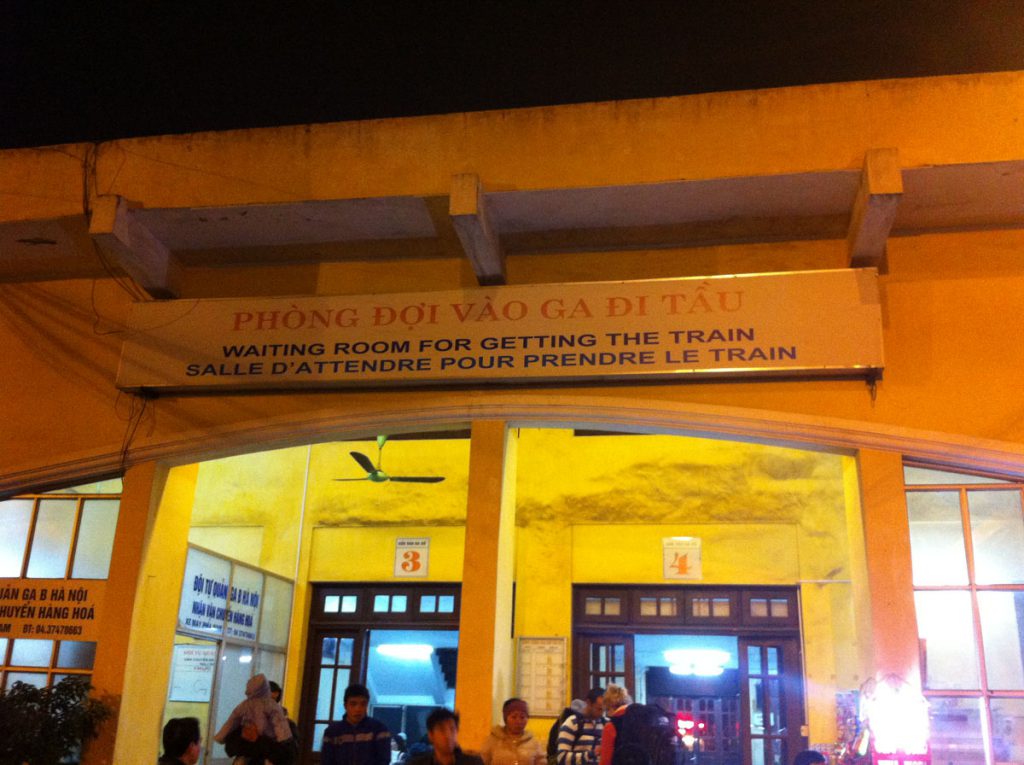 Ga Lao Cai, la gare d'Hanoi d'où partent les trains pour Lao Cai et Sapa.