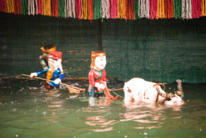Les marionnettes sur l'eau à Hanoï